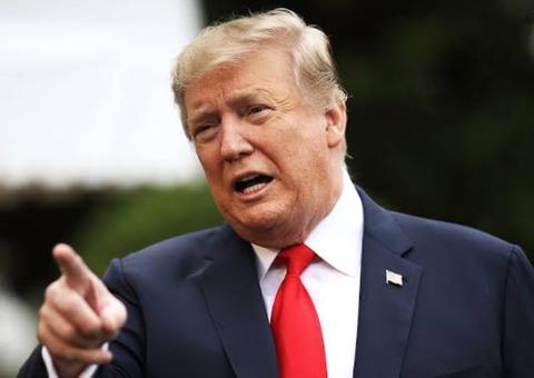 Trump questiona processo de impeachment e diz ser 'abuso de poder'