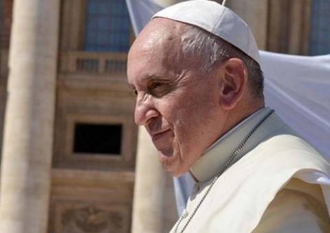 Papa abole segredo pontifício para casos de abusos por padres