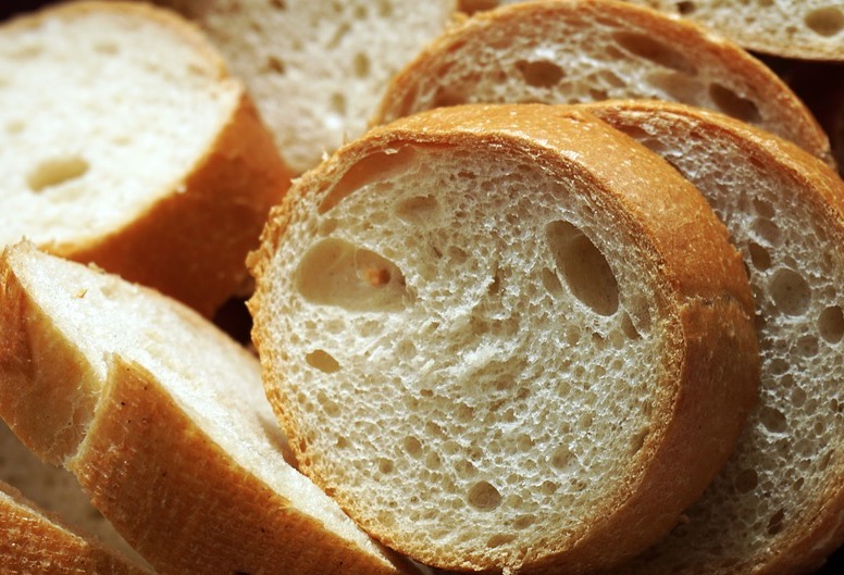 Após alta da carne, pão também pode subir de preço 