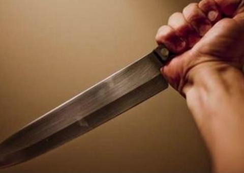 Desesperado, menino liga para a PM ao ver mãe ser esfaqueada pelo pai:’não é trote’