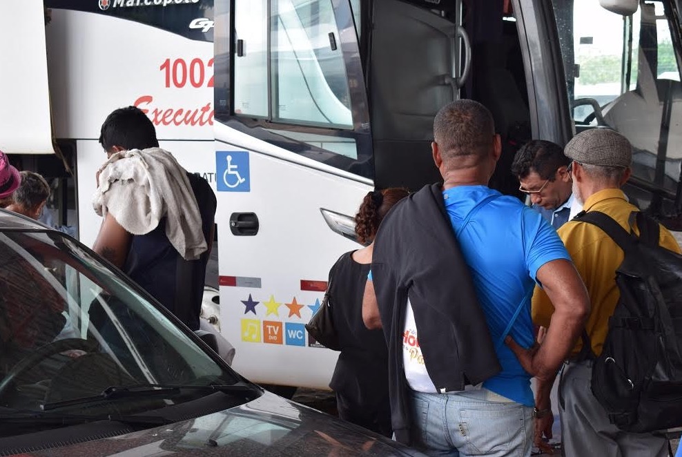 Mais de 25 mil pessoas devem deixar Manaus neste final de ano 