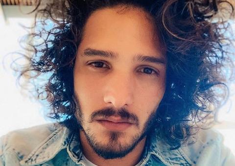 João Zoli é internado às pressas após vomitar sangue e revela doença: ‘fui pego de surpresa'