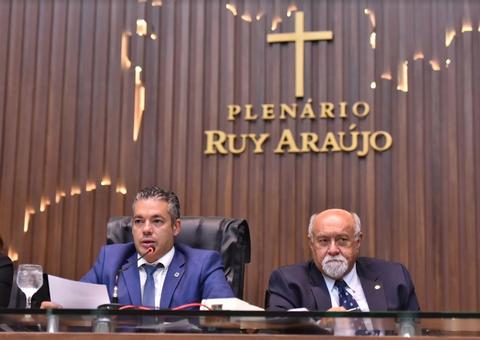 Após 12h de sessão, Josué diz que Aleam deu exemplo de respeito e democracia