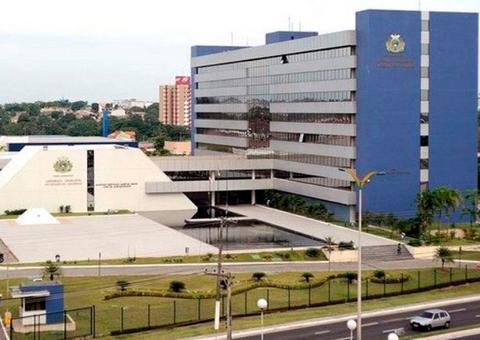 Em Manaus, Aleam instala posto para emissão de 1ª e 2ª vias de RGs 