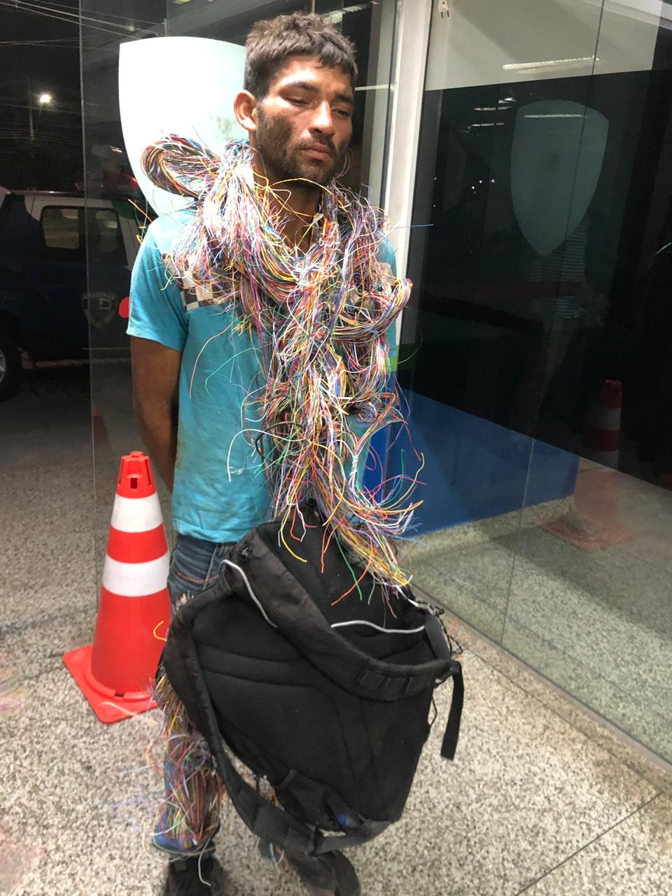 Homem é preso suspeito de furtar fios em bairro da zona Oeste de Manaus 