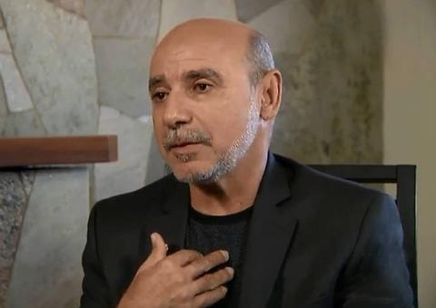 Advogado deixa a defesa de Queiroz