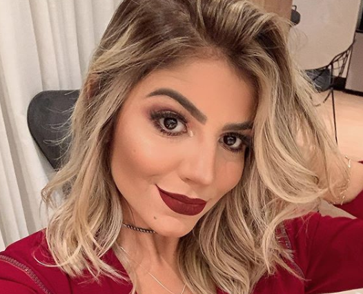 Hariany faz desabafo após deletar todas as fotos de A Fazenda: 'Não aguento mais'