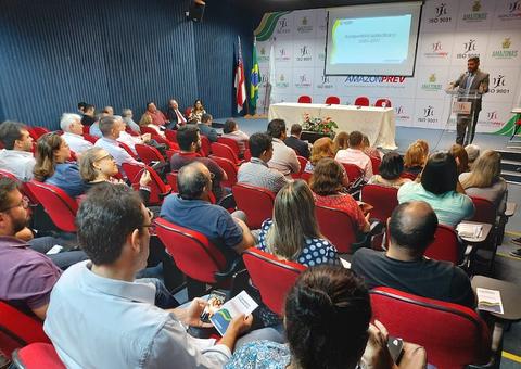 Amazonprev faz audiência pública para prestar contas em Manaus