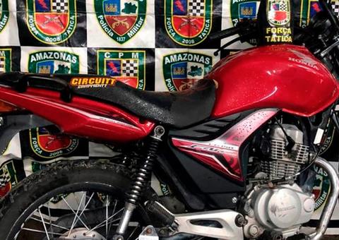 Força Tática apreende moto usada por assassinos de sargento da PM em Manaus