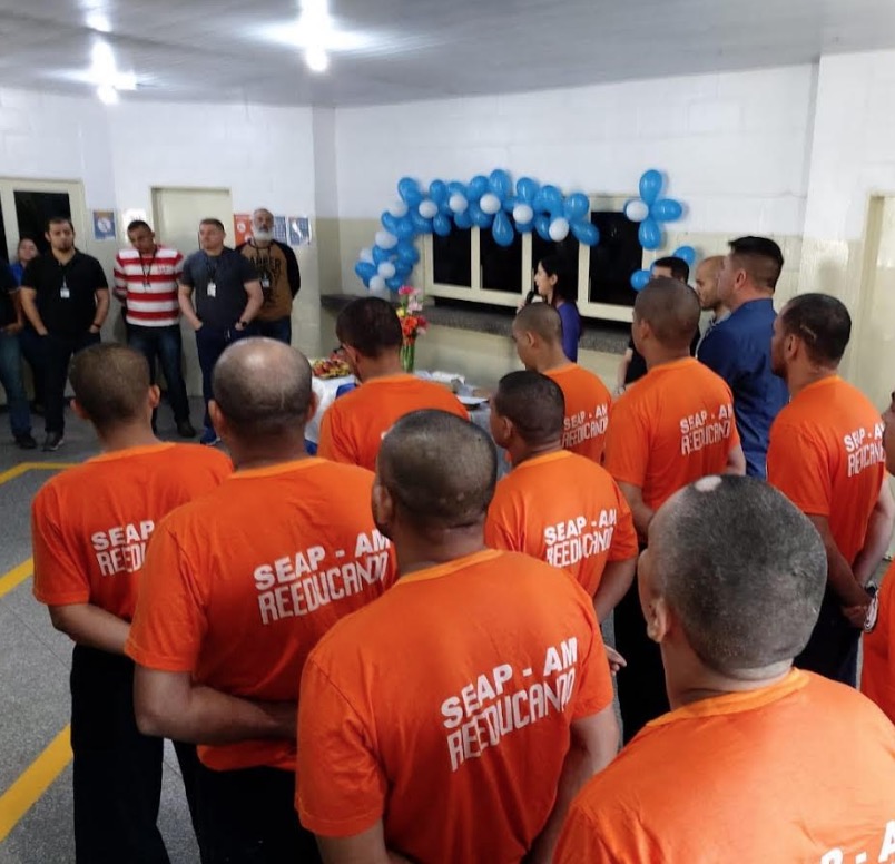 Detentos participam de curso de eletricista em Manaus