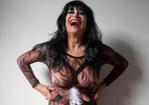  Ex-rainha do rubro-negro revela: "O time do Flamengo todo me bolinou, e eu adorei"