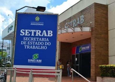 Sine Amazonas abre semana natalina com 168 vagas de emprego em Manaus