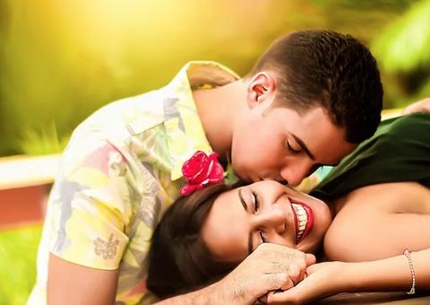 Alerta! Uma das posições sexuais mais populares é extremamente perigosa