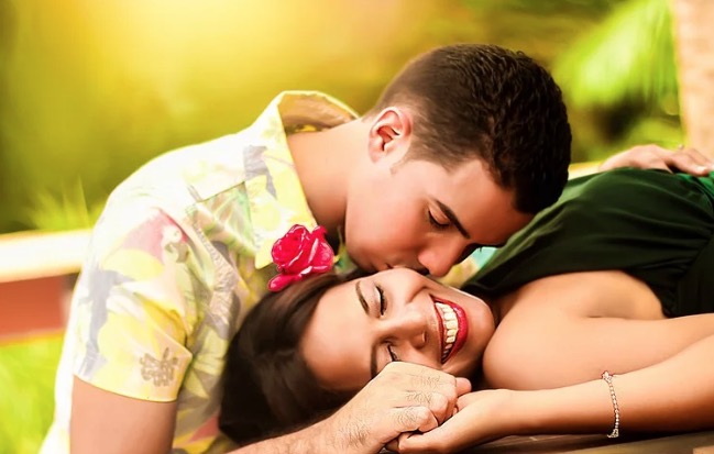 Alerta! Uma das posições sexuais mais populares é extremamente perigosa