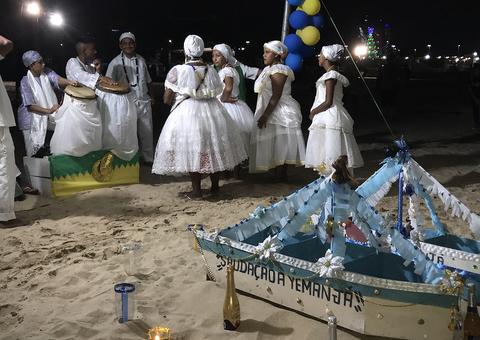 Festival Afro-Amazônico de Yemanjá começa neste sábado na Ponta Negra