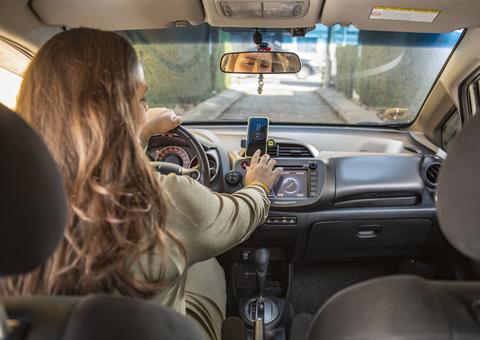 App de transporte lança ferramenta exclusiva para mulheres em Manaus