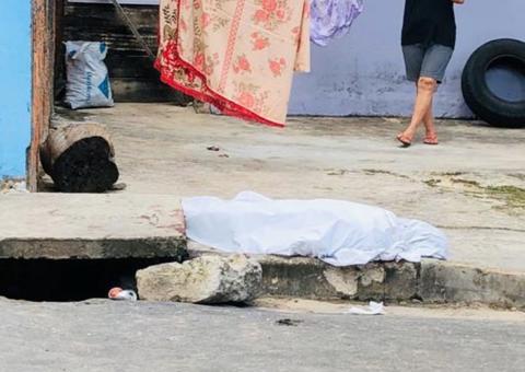 Na véspera de Natal, homem é morto a tiros na zona Norte de Manaus 