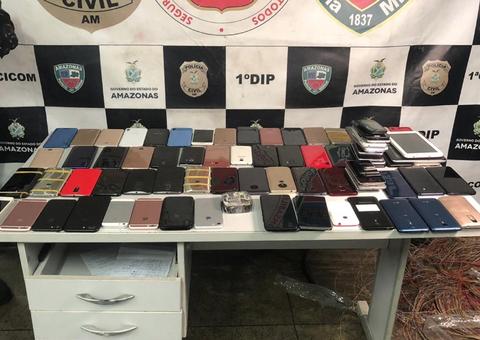 Mais de 70 celulares roubados são encontrados em hotel antigo de Manaus