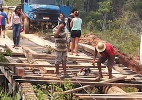 Após vídeo enviado por professor de medicina, Bolsonaro diz que vai recuperar BR-319