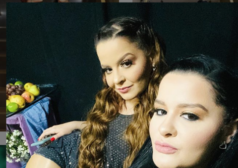 Maraisa mostra foto com gêmea Maiara e fãs vibram