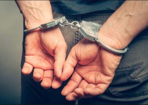 Homem é preso suspeito de tentar estuprar transsexual 