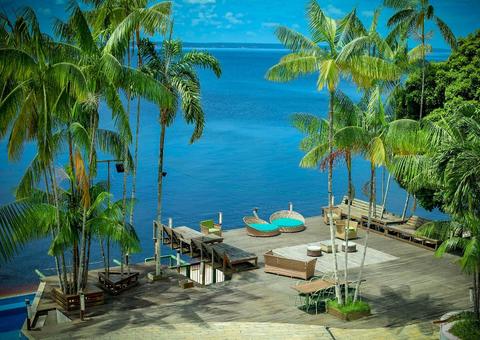 Pré-Réveillon Vermelho&Branco agita sexta-feira na Toca do Murilo