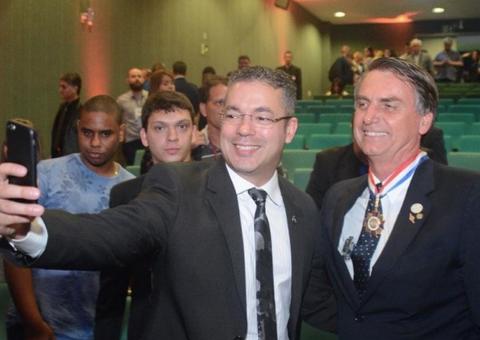 Josué Neto quer garantir 60 mil assinaturas para partido de Bolsonaro 