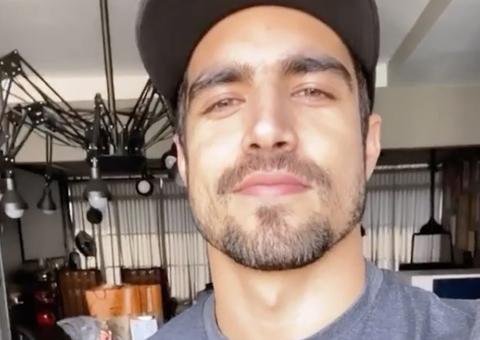 Caio Castro impressiona seguidores ao mostrar como foi sua ceia de Natal 