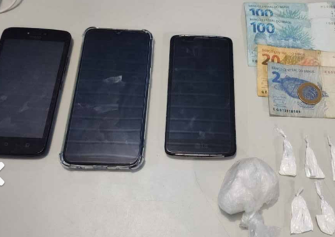 Homens são presos com drogas em barco no Amazonas