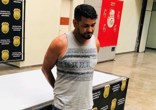Suspeito de assaltar ônibus de turistas e roubar R$ 150 mil é preso em Manaus