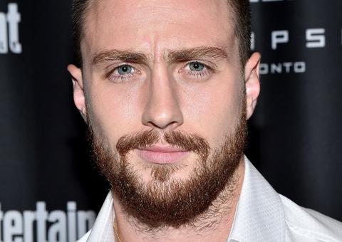 Ator de 'Vingadores' surge com pênis completamente à mostra e fãs se chocam com tamanho