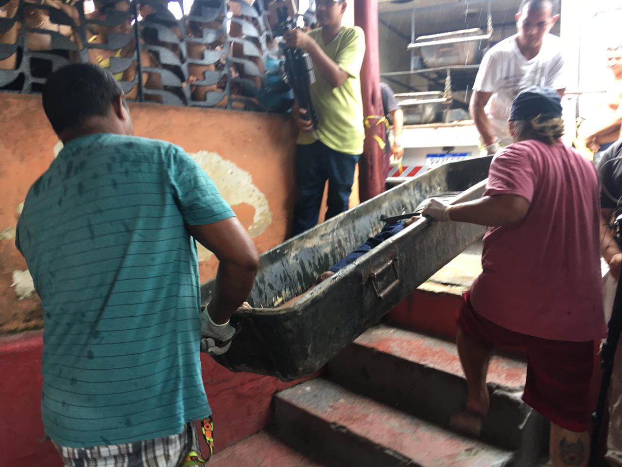 Adolescente é morto a tiros enquanto aguardava para fazer tatuagem em Manaus 