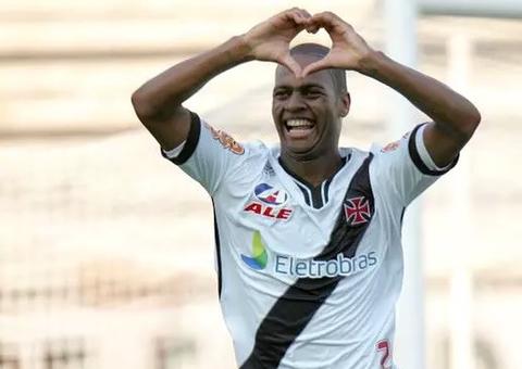 Vasco estuda trazer Dedé de volta ao time e torcedores enlouquecem com a novidade