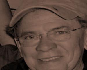 Morre o fotógrafo de uma época de ostentação em Manaus