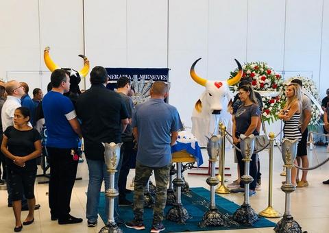 Corpo de Arlindo Jr. também será velado em Parintins