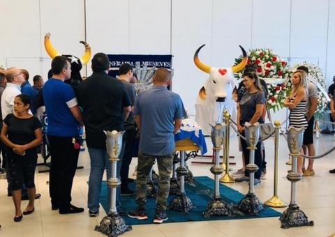 Saiba horário de chegada do corpo de Arlindo Jr. em Parintins e cronograma de homenagens