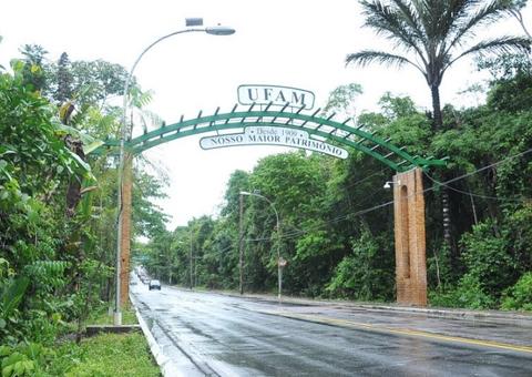 Ufam abre edital de concurso público com remuneração de até R$ 9,6 mil