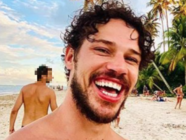 Jose Loreto recusa fotos com fãs durante festa na Bahia, diz colunista 