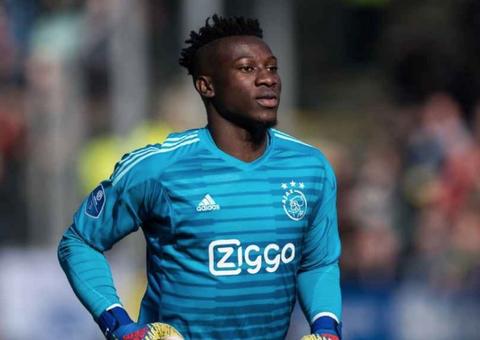 Goleiro do Ajax, Onana revela que clube já deixou de contratá-lo por ele ser negro