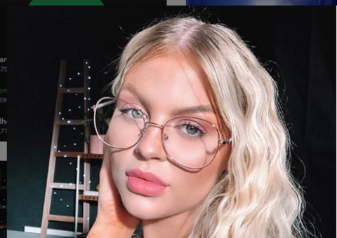 Luísa Sonza exibe bumbum enorme com look transparente