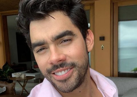 Gabriel Diniz é homenageado no Réveillon, em João Pessoa