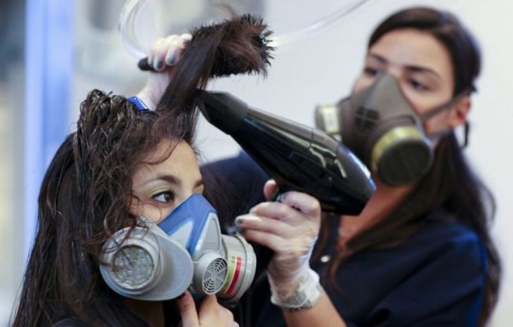 Lei no Amazonas obriga salões de beleza informarem clientes sobre produtos cancerígenos