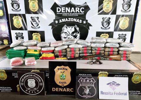 Quatro são presos e 80kg de drogas são apreendidas em embarcações no Amazonas