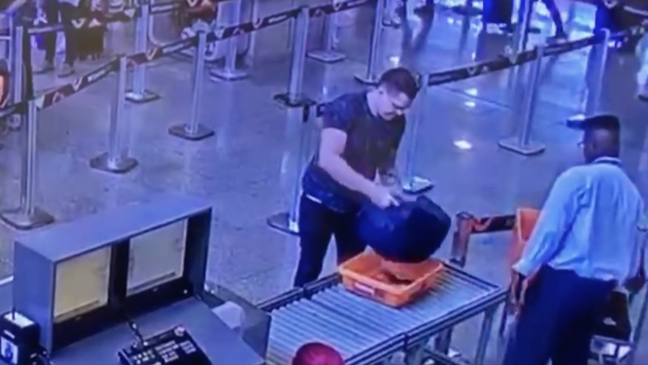 Suspeito de ataque com bombas ao Porta dos Fundos foge do Brasil; saiba o paradeiro