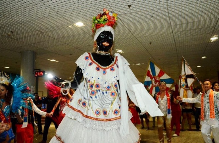 Kamélia chega neste sábado para abrir temporada de Carnaval em Manaus