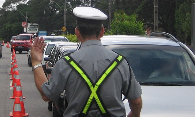 Projeto amplia porte de armas para diversas categorias de servidores públicos