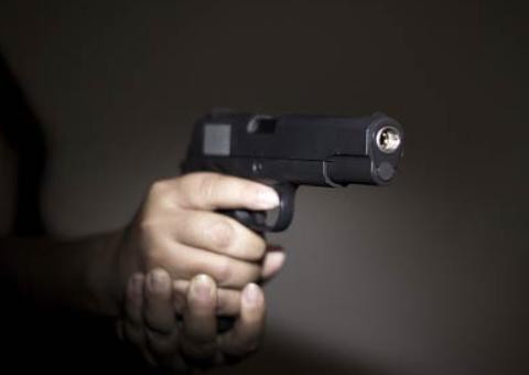 Chefe de cozinha é morto a tiros na frente de restaurante em Manaus