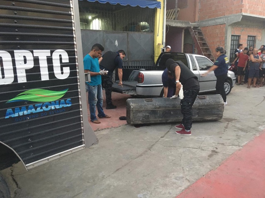 Homem tenta correr mas é morto com tiros na cabeça após emboscada em Manaus