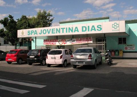 Após balear homem, motoqueiro surge atirando na frente de SPA Manaus