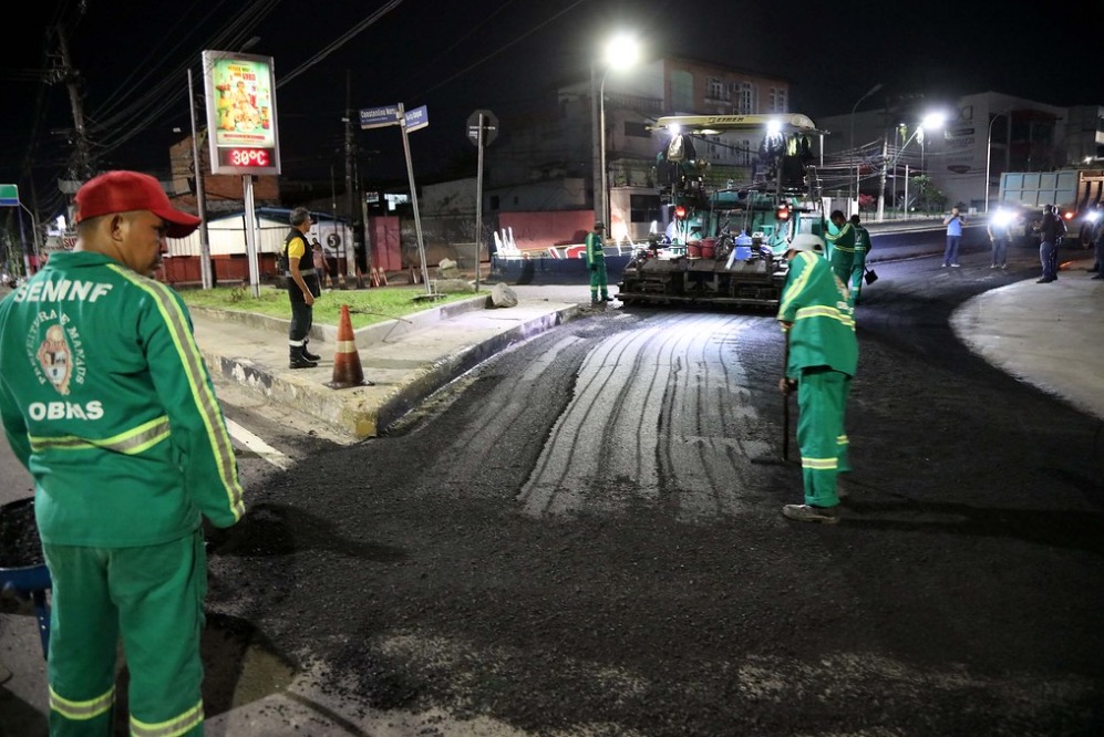 Em Manaus, recapeamento da Darcy Vargas terá continuidade na madrugada desta quinta